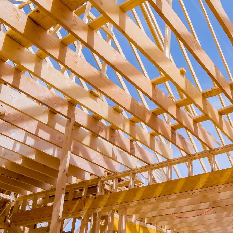 expert charpentier à digne les bains